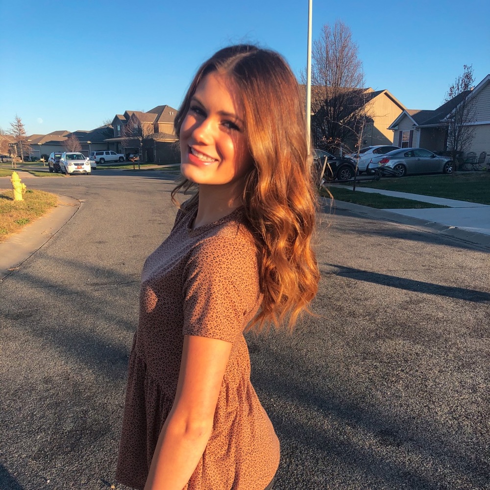 Meet your Posher, Emery